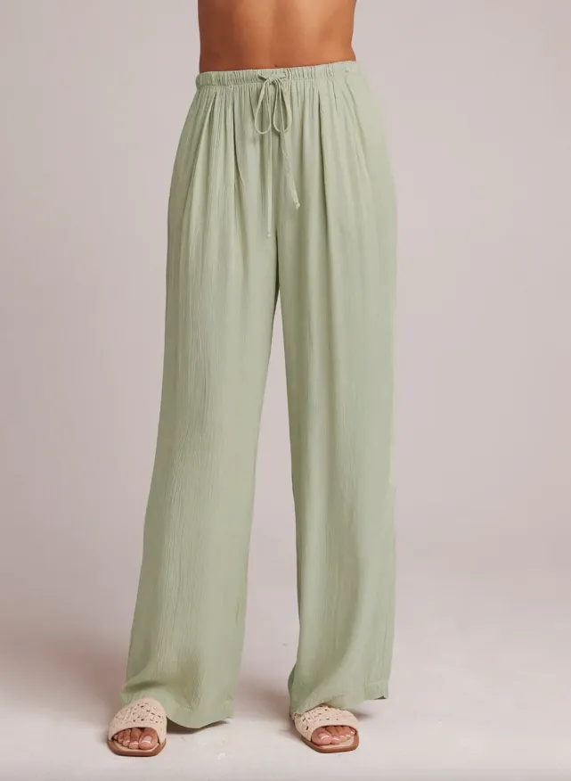 Easy Pleated Wide Leg Pants