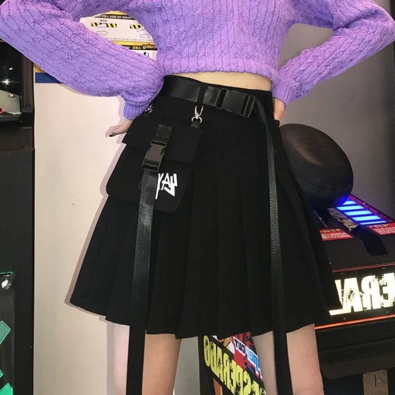 Pleated Skirt With Buckle